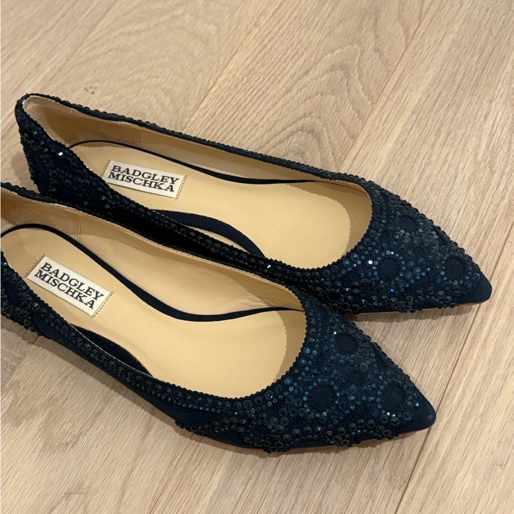 Badgley Mischka Women's Rhinestone Flats size 6.5